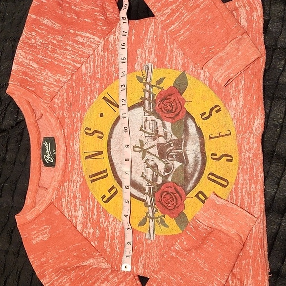 Bravado SM Guns 'n Roses Red Graphic Cropped Pullover Sweater - Picture 5 of 9
